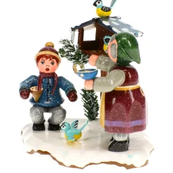 Hubrig Volkskunst Hubrig Miniaturen-Winterkinder Vogelfütterung